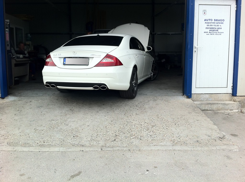 Автомобил в автосервиз Auto Drago Плевен